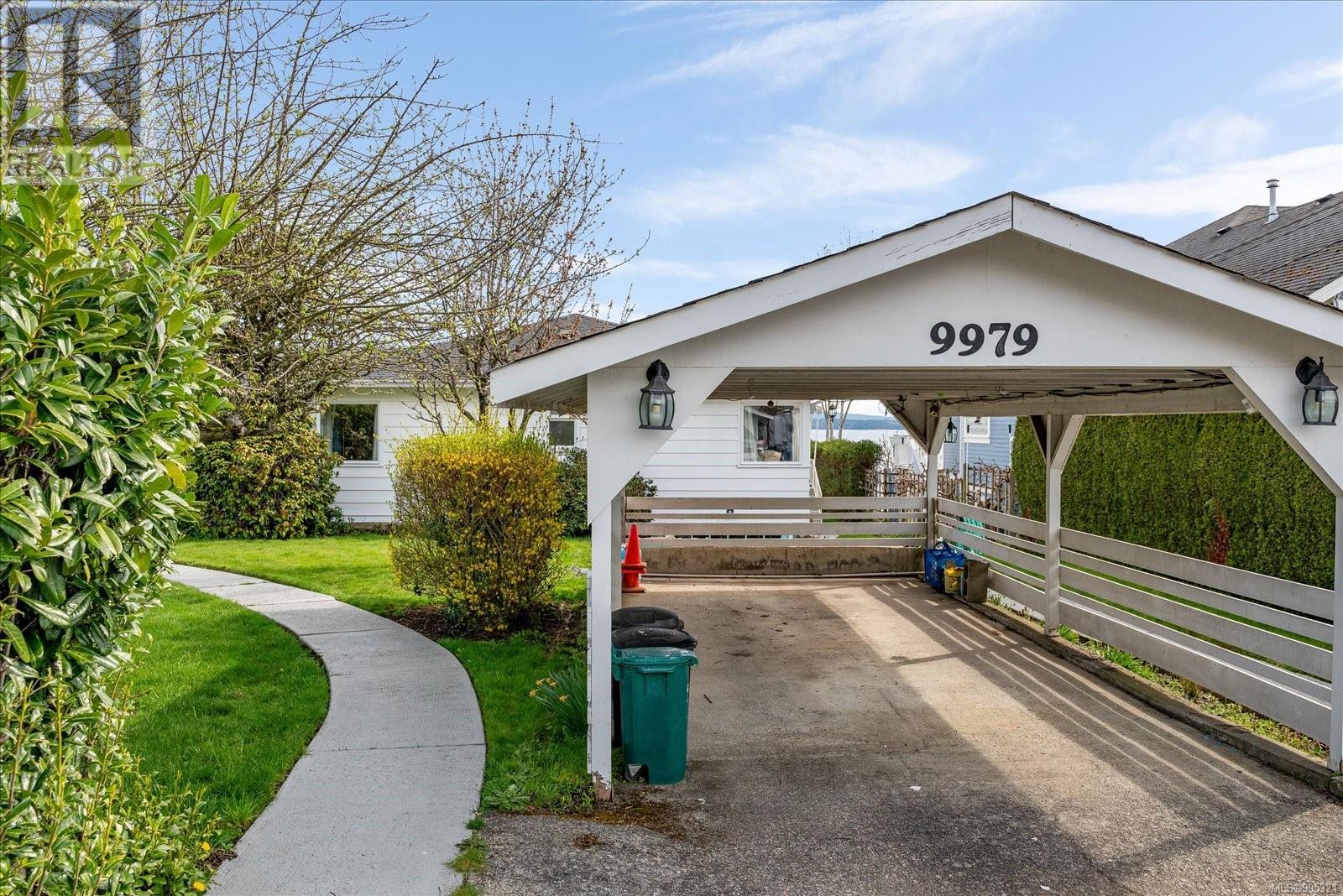 Property at 9979 Beach Dr image 2