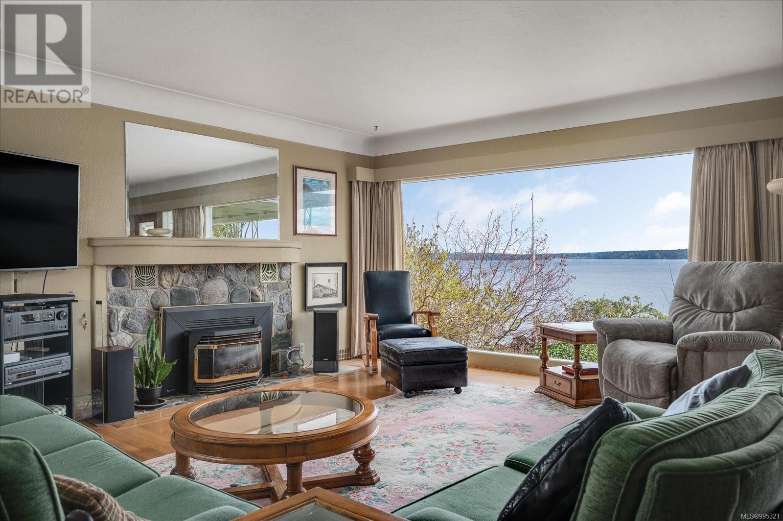 Property at 9979 Beach Dr image 1