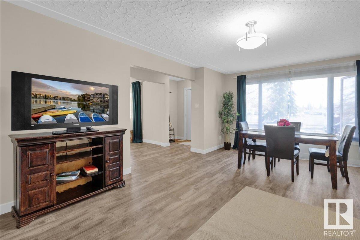 Property at 13230/32 101 ST NW NW image 2