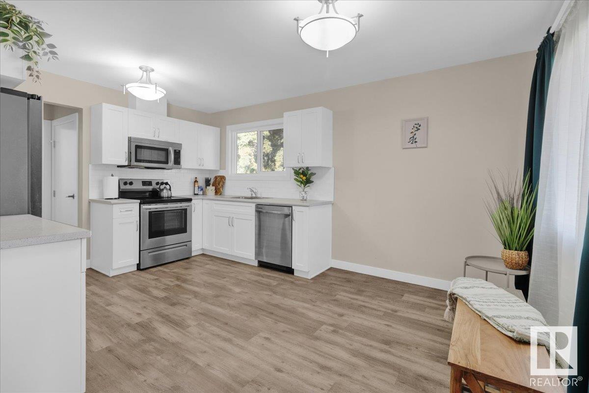 13230/32 101 St Nw Nw, Edmonton, Alberta  T5E 4G2 - Photo 14 - E4430532