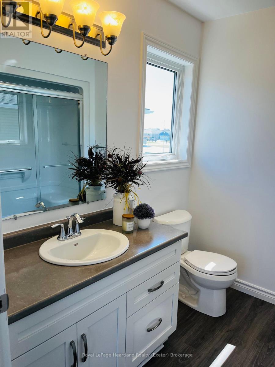 20 Bluffs View Boulevard, Ashfield-Colborne-Wawanosh, Ontario  N7A 0C6 - Photo 10 - X10780529