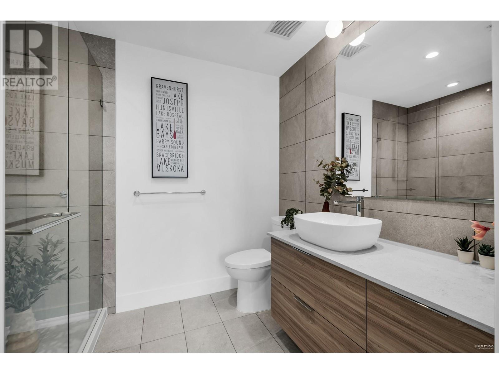 Listing Picture 16 of 40 : 904 2325 EMERY COURT, Vancouver / 溫哥華 - 魯藝地產 Yvonne Lu Group - MLS Medallion Club Member