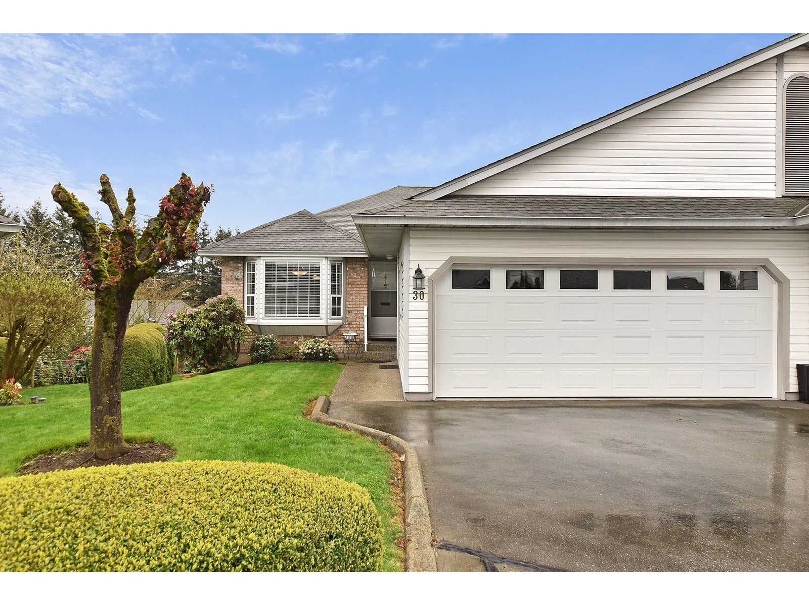 30 33922 KING                                   V2S 7N1 ROAD, abbotsford, British Columbia