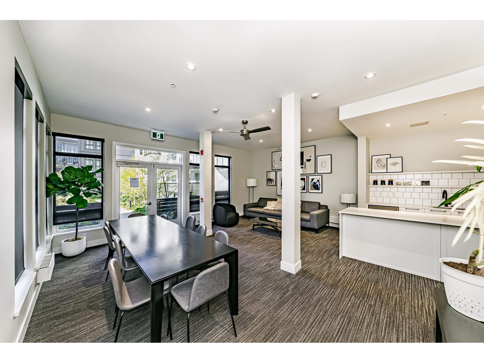 318 13933 105 Boulevard, Surrey, British Columbia  V3T 0R6 - Photo 32 - R2988452