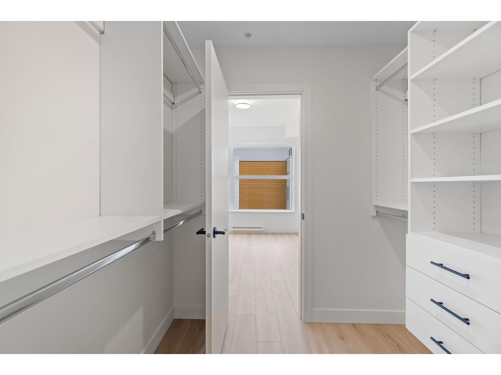 328 2635 King George Boulevard, Surrey, British Columbia  V4P 0H7 - Photo 12 - R2990006