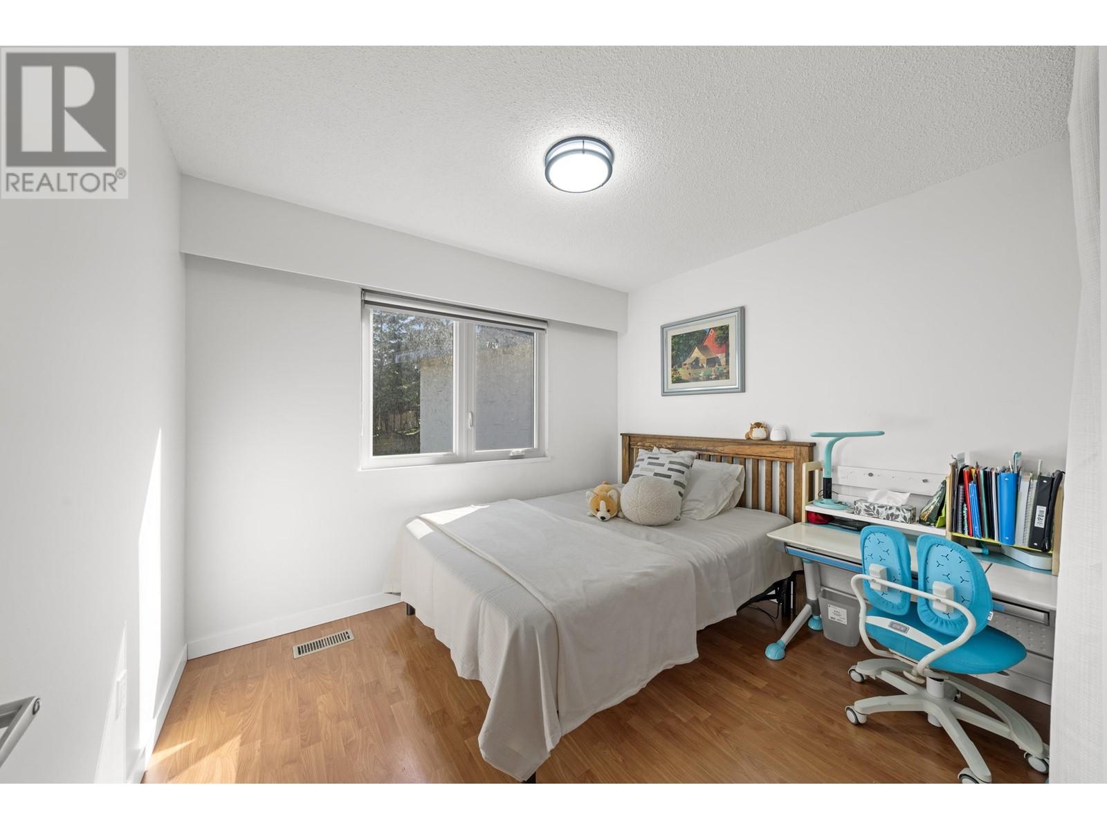 5681 Camino Court, Burnaby, British Columbia  V5G 3Y1 - Photo 20 - R2989830