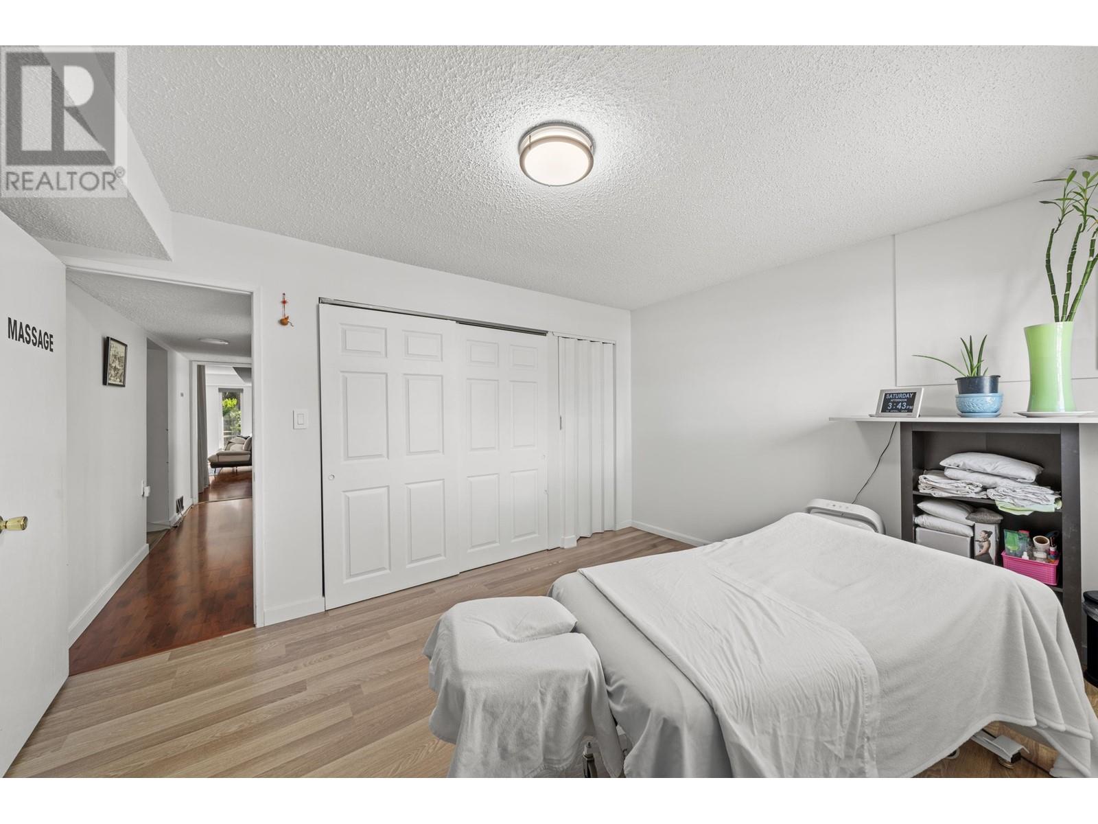 5681 Camino Court, Burnaby, British Columbia  V5G 3Y1 - Photo 31 - R2989830