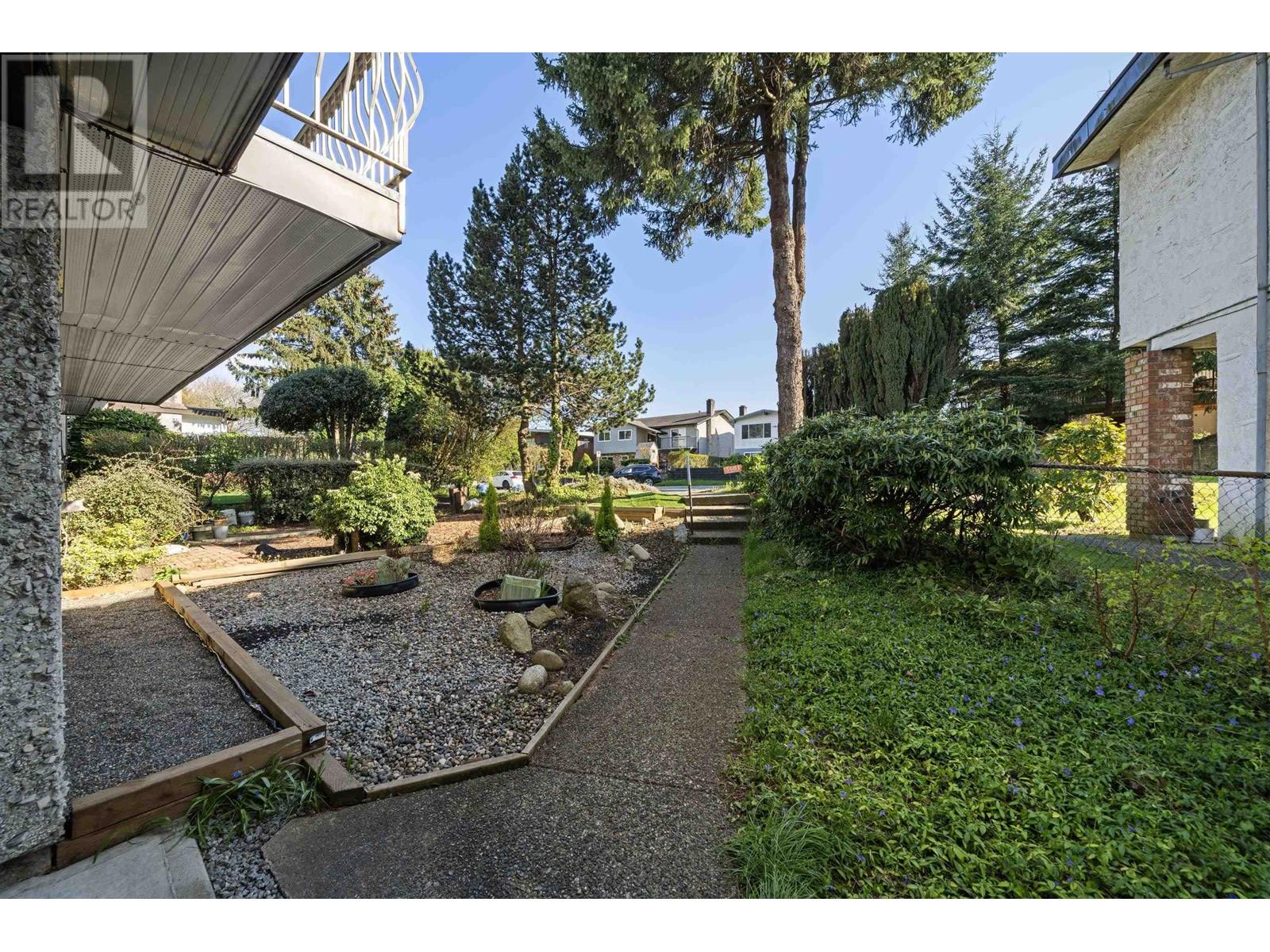 5681 Camino Court, Burnaby, British Columbia  V5G 3Y1 - Photo 34 - R2989830