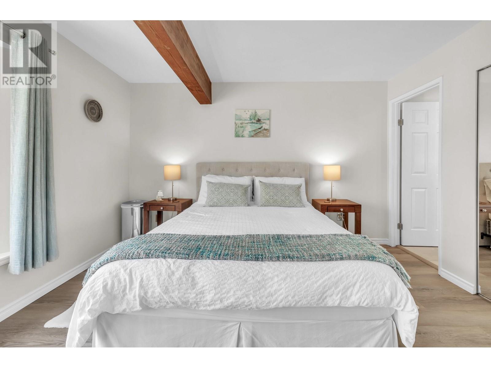 3325 Flagstaff Place, Vancouver, British Columbia  V5S 4K9 - Photo 18 - R2989923