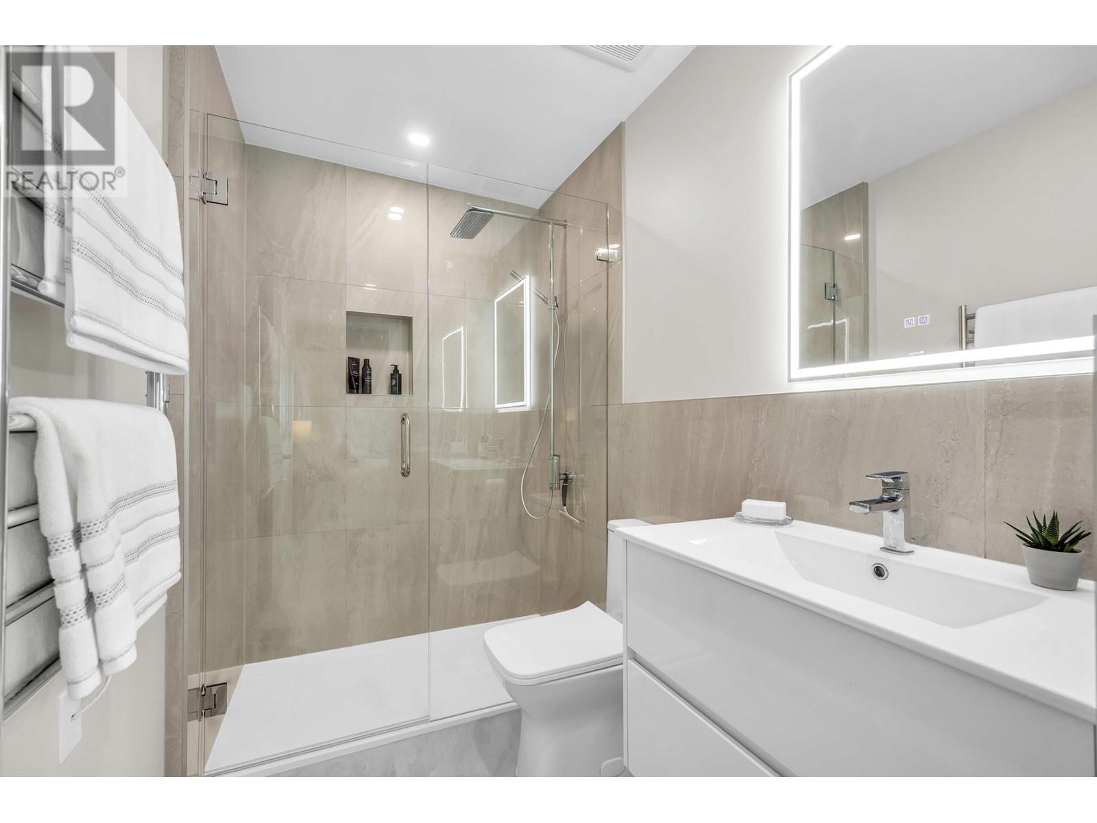 3325 Flagstaff Place, Vancouver, British Columbia  V5S 4K9 - Photo 20 - R2989923