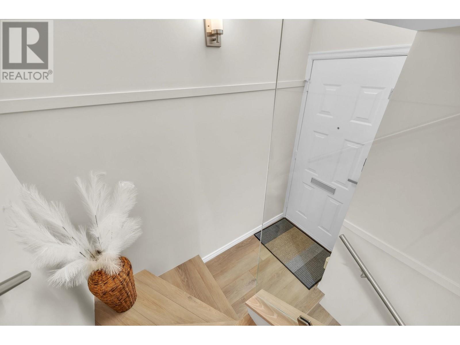3325 Flagstaff Place, Vancouver, British Columbia  V5S 4K9 - Photo 24 - R2989923