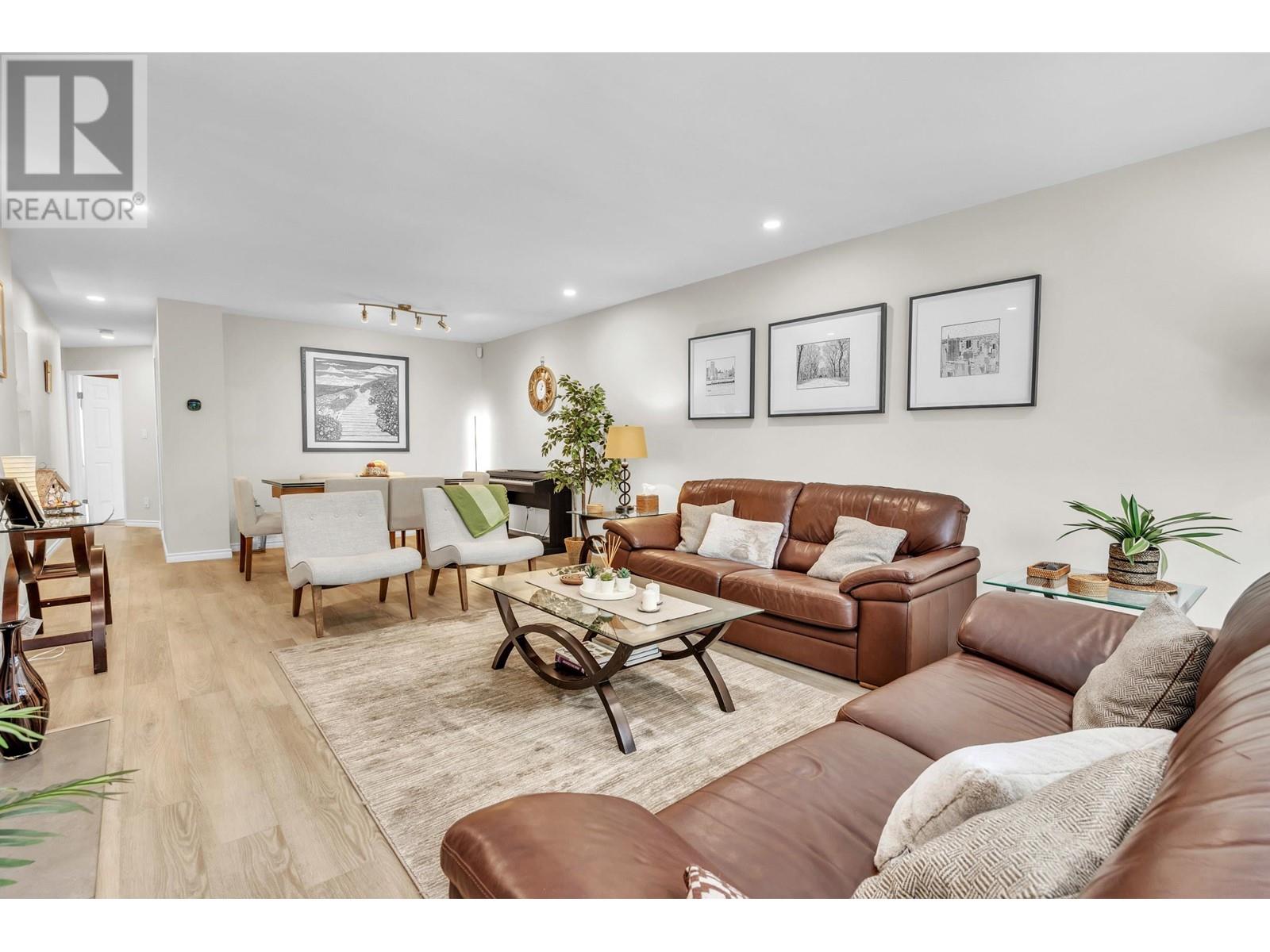 3325 Flagstaff Place, Vancouver, British Columbia  V5S 4K9 - Photo 6 - R2989923
