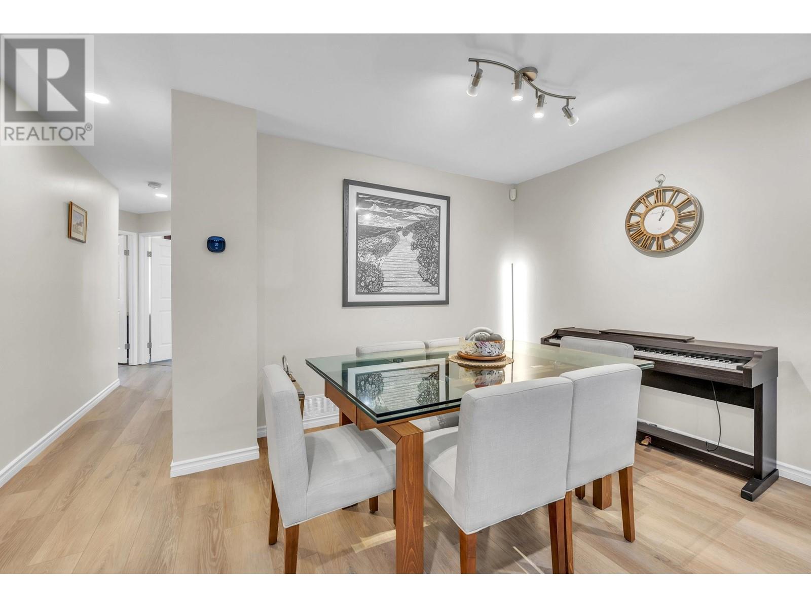 3325 Flagstaff Place, Vancouver, British Columbia  V5S 4K9 - Photo 7 - R2989923