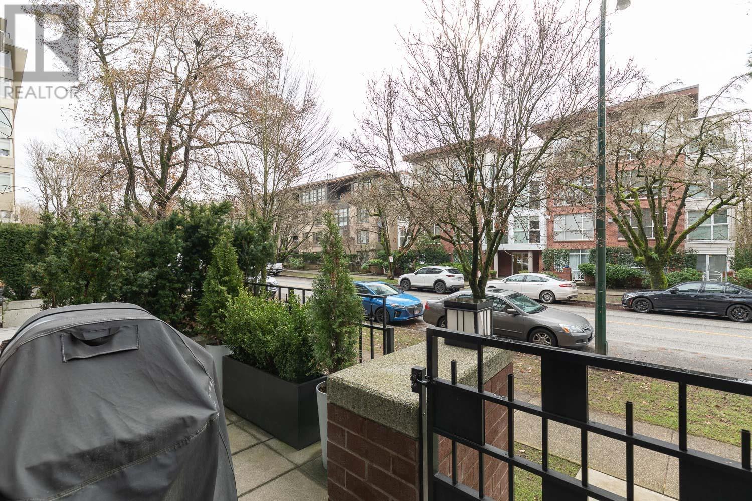 2267 W 12th Avenue, Vancouver, British Columbia  V6K 4T5 - Photo 22 - R2989945