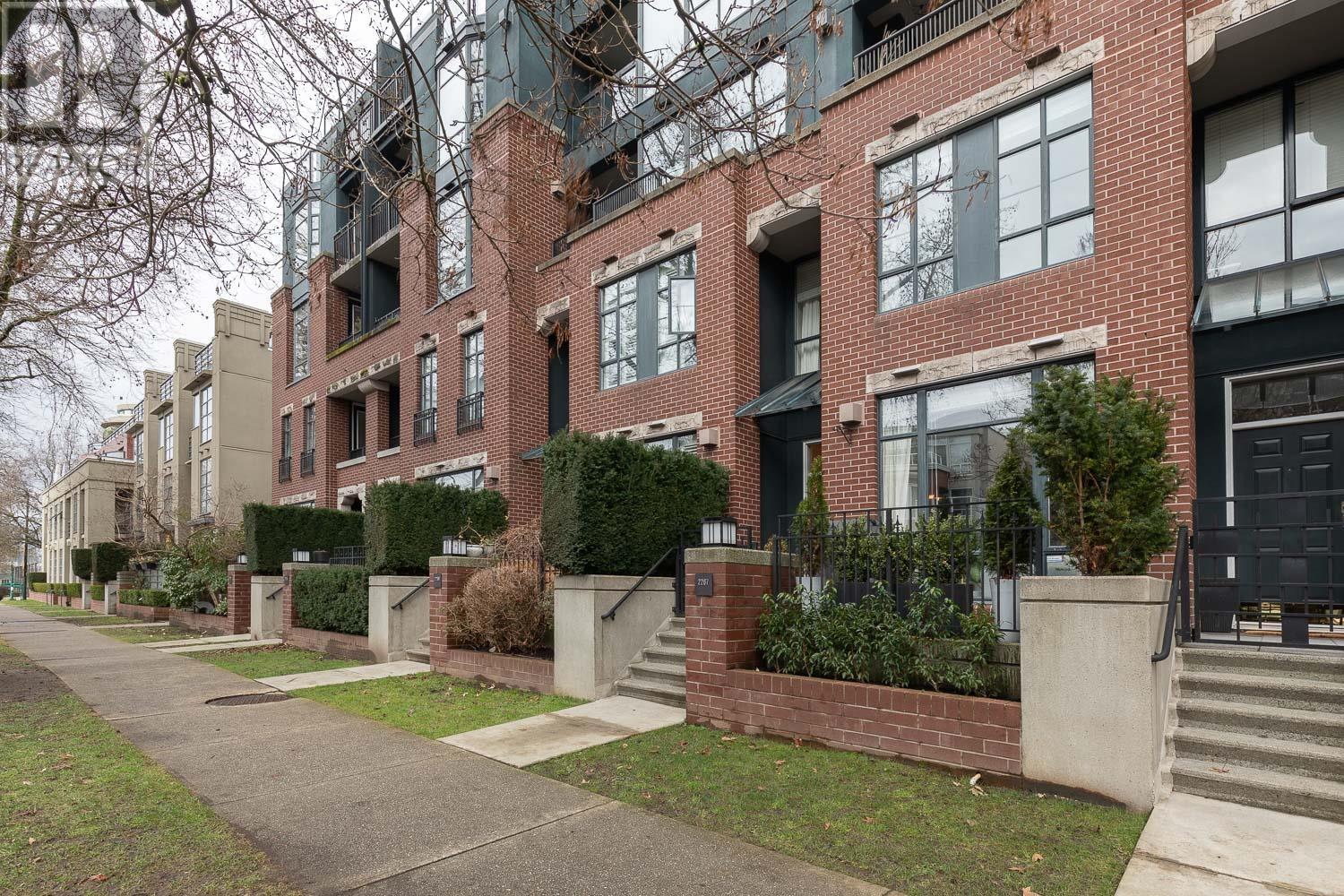 2267 W 12th Avenue, Vancouver, British Columbia  V6K 4T5 - Photo 25 - R2989945