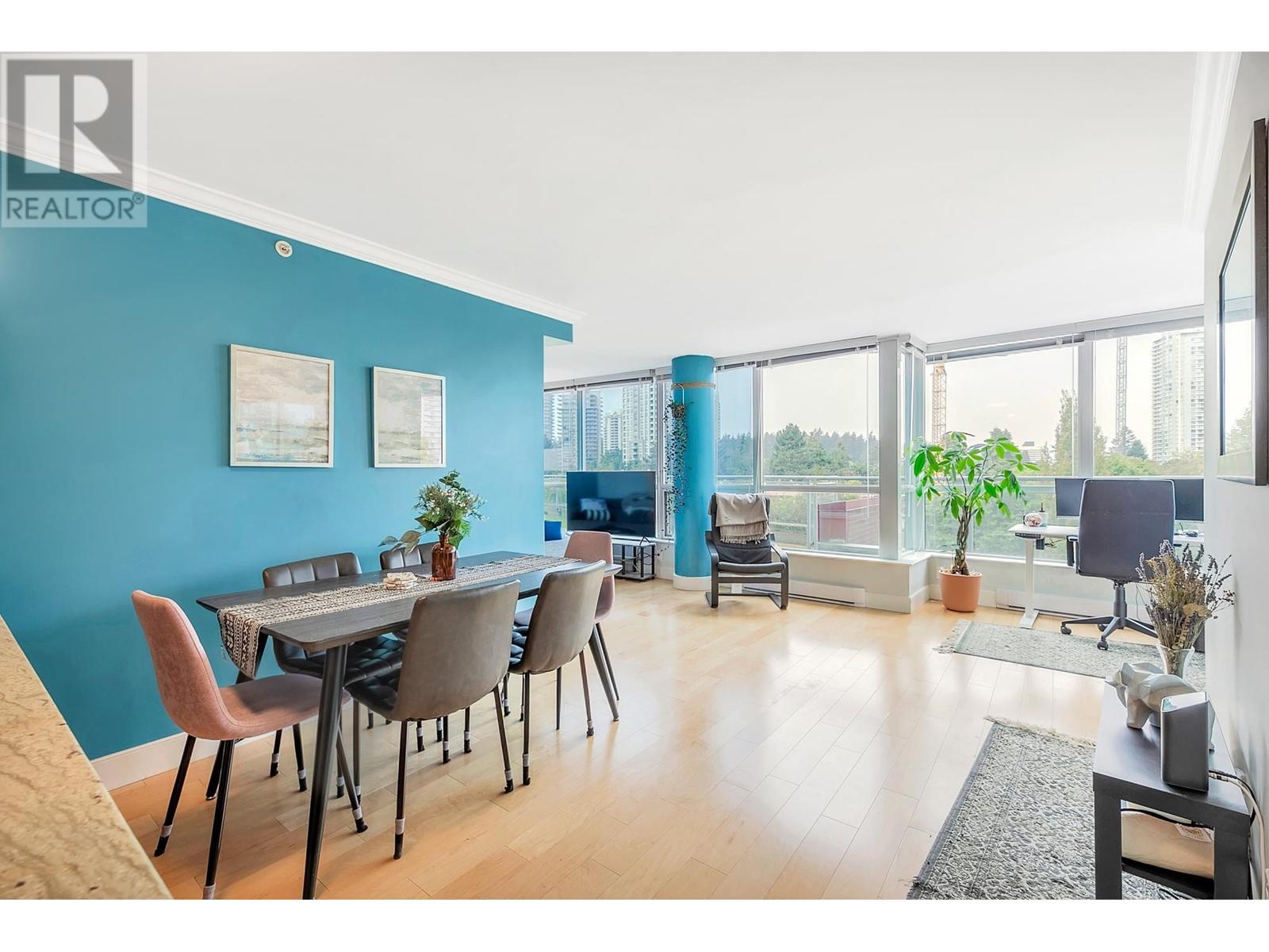 518 6028 Willingdon Avenue, Burnaby, British Columbia  V5H 4V1 - Photo 3 - R2989956