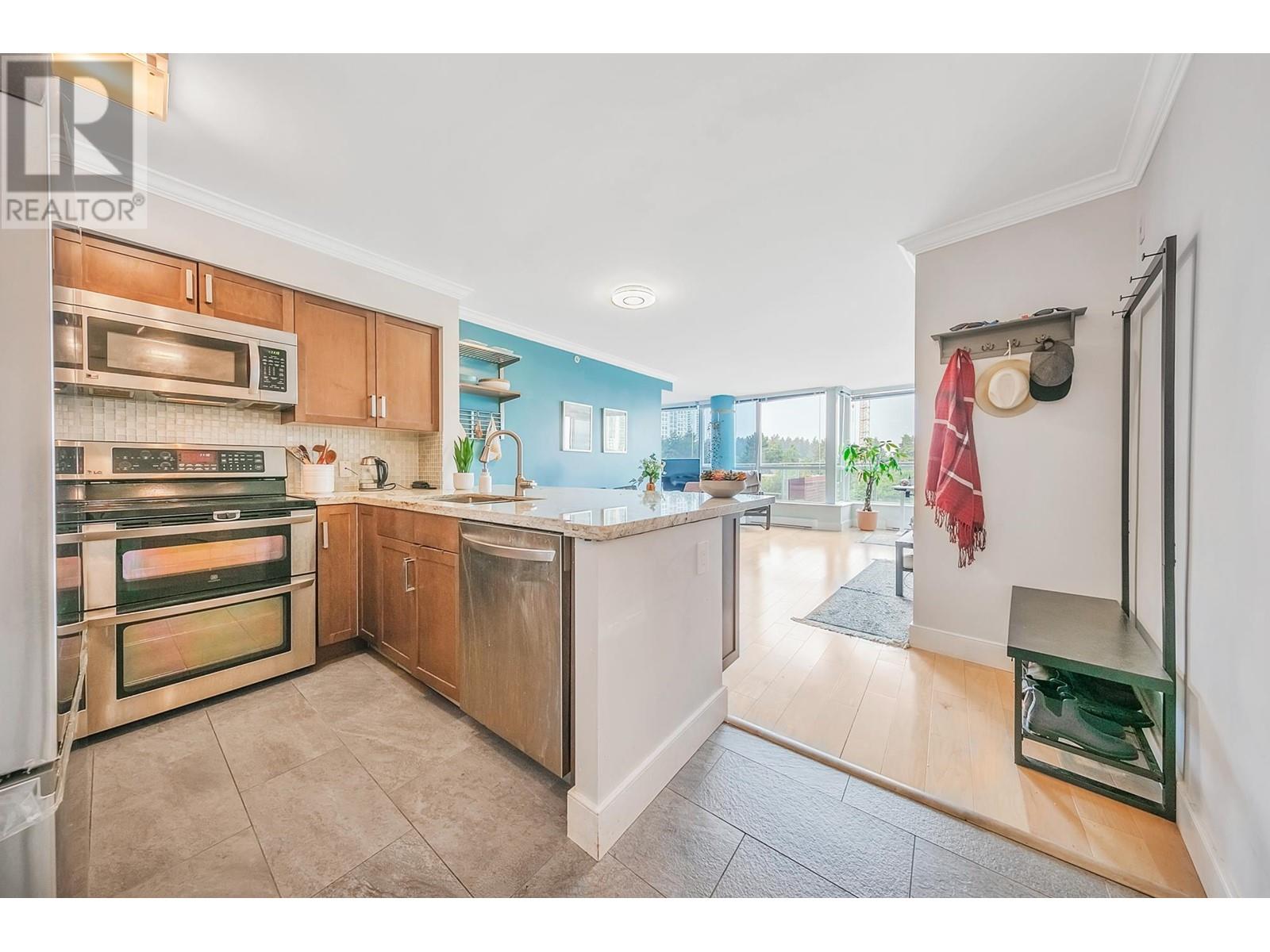 518 6028 Willingdon Avenue, Burnaby, British Columbia  V5H 4V1 - Photo 7 - R2989956