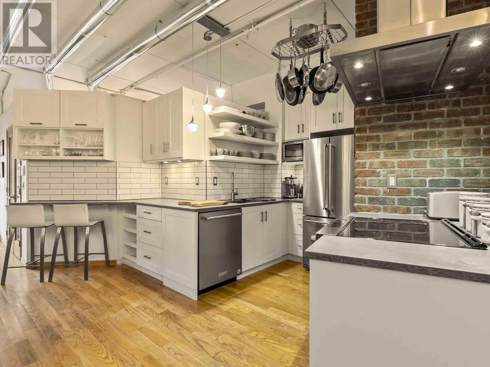 303 28 Powell Street, Vancouver, British Columbia  V6A 1E7 - Photo 12 - R2989978