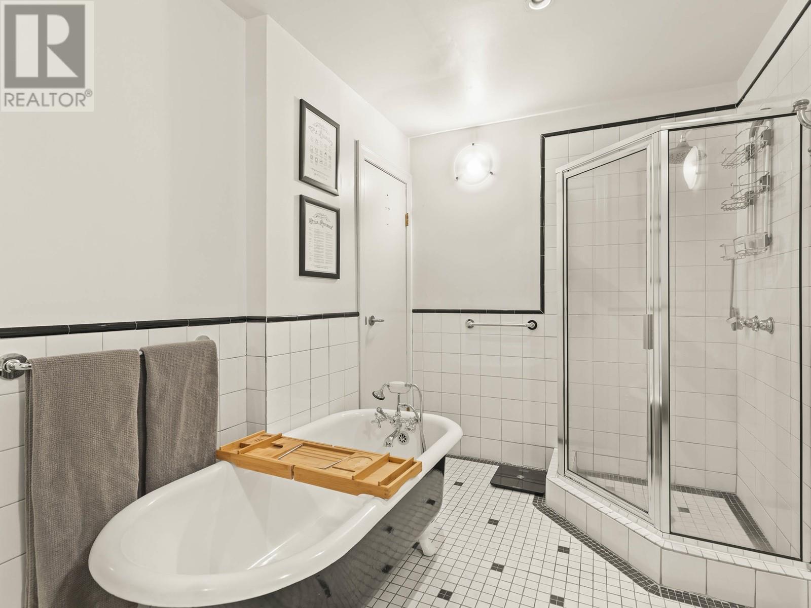 303 28 Powell Street, Vancouver, British Columbia  V6A 1E7 - Photo 17 - R2989978