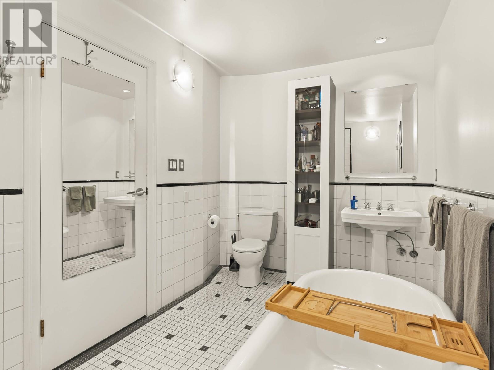 303 28 Powell Street, Vancouver, British Columbia  V6A 1E7 - Photo 18 - R2989978