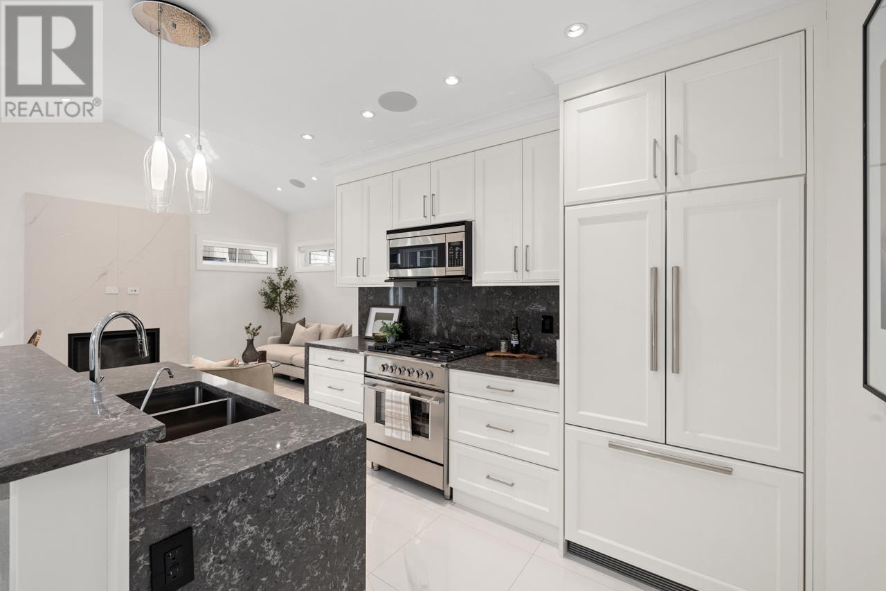 2421 W 5th Avenue, Vancouver, British Columbia  V6K 1S7 - Photo 11 - R2989983