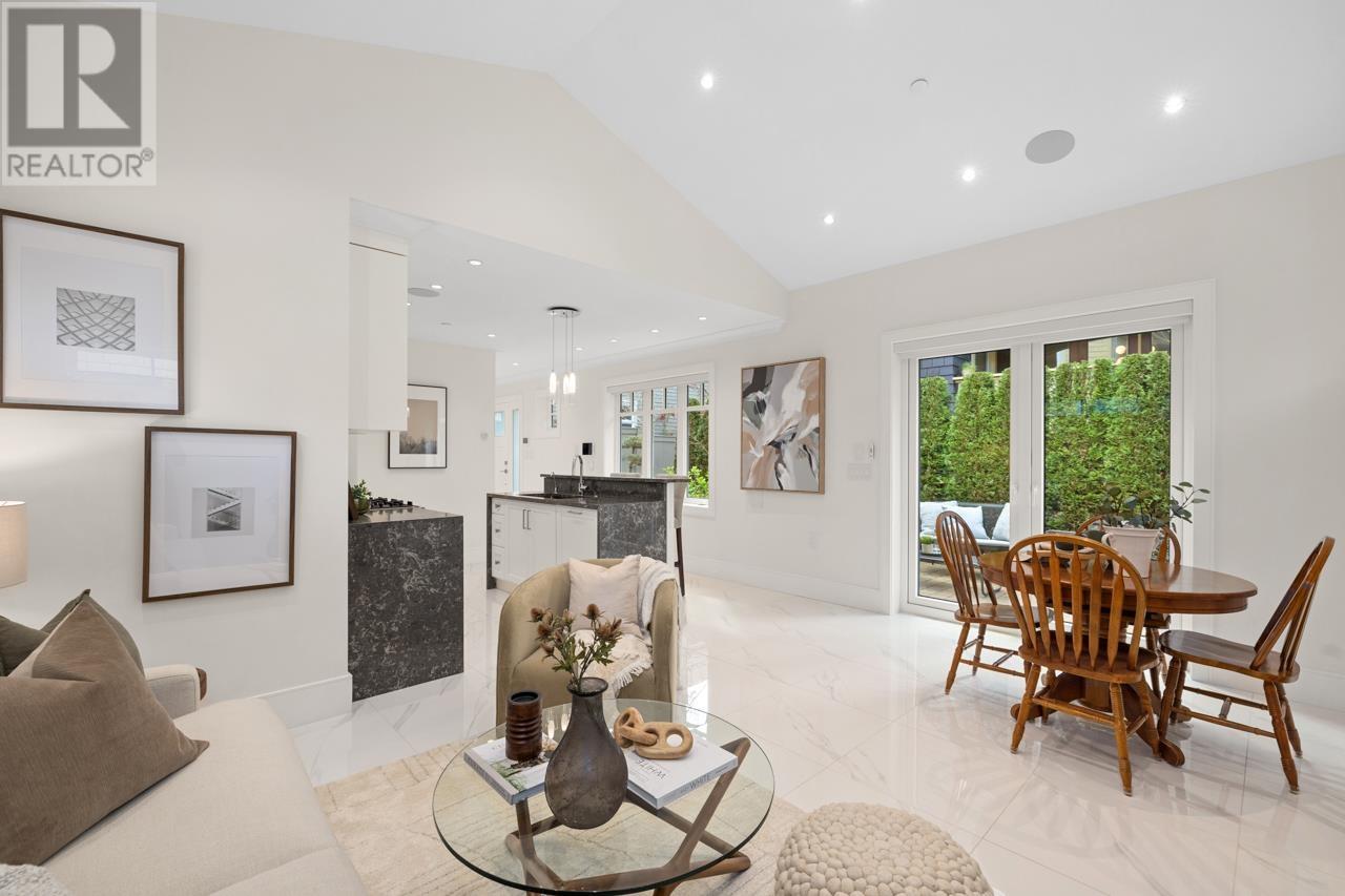 2421 W 5th Avenue, Vancouver, British Columbia  V6K 1S7 - Photo 6 - R2989983