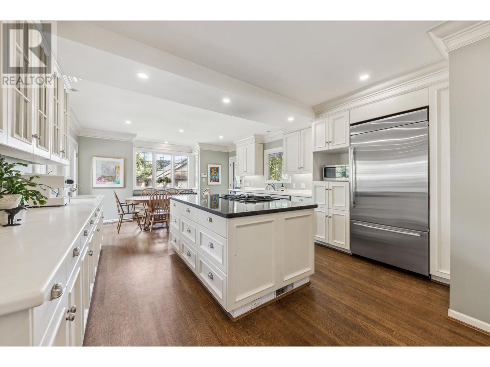 2627 W 37th Avenue, Vancouver, British Columbia  V6N 2T3 - Photo 12 - R2989927