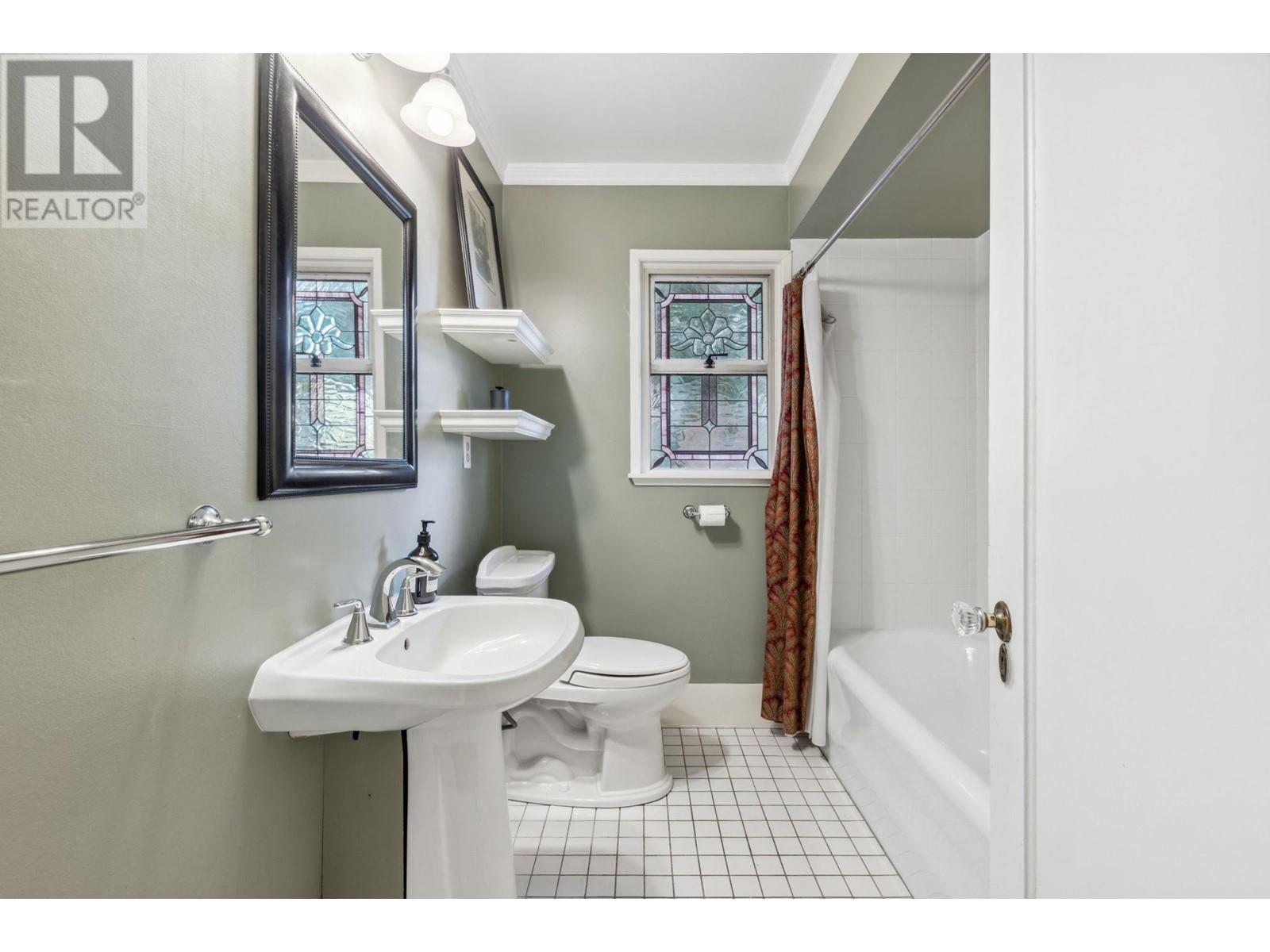 2627 W 37th Avenue, Vancouver, British Columbia  V6N 2T3 - Photo 18 - R2989927