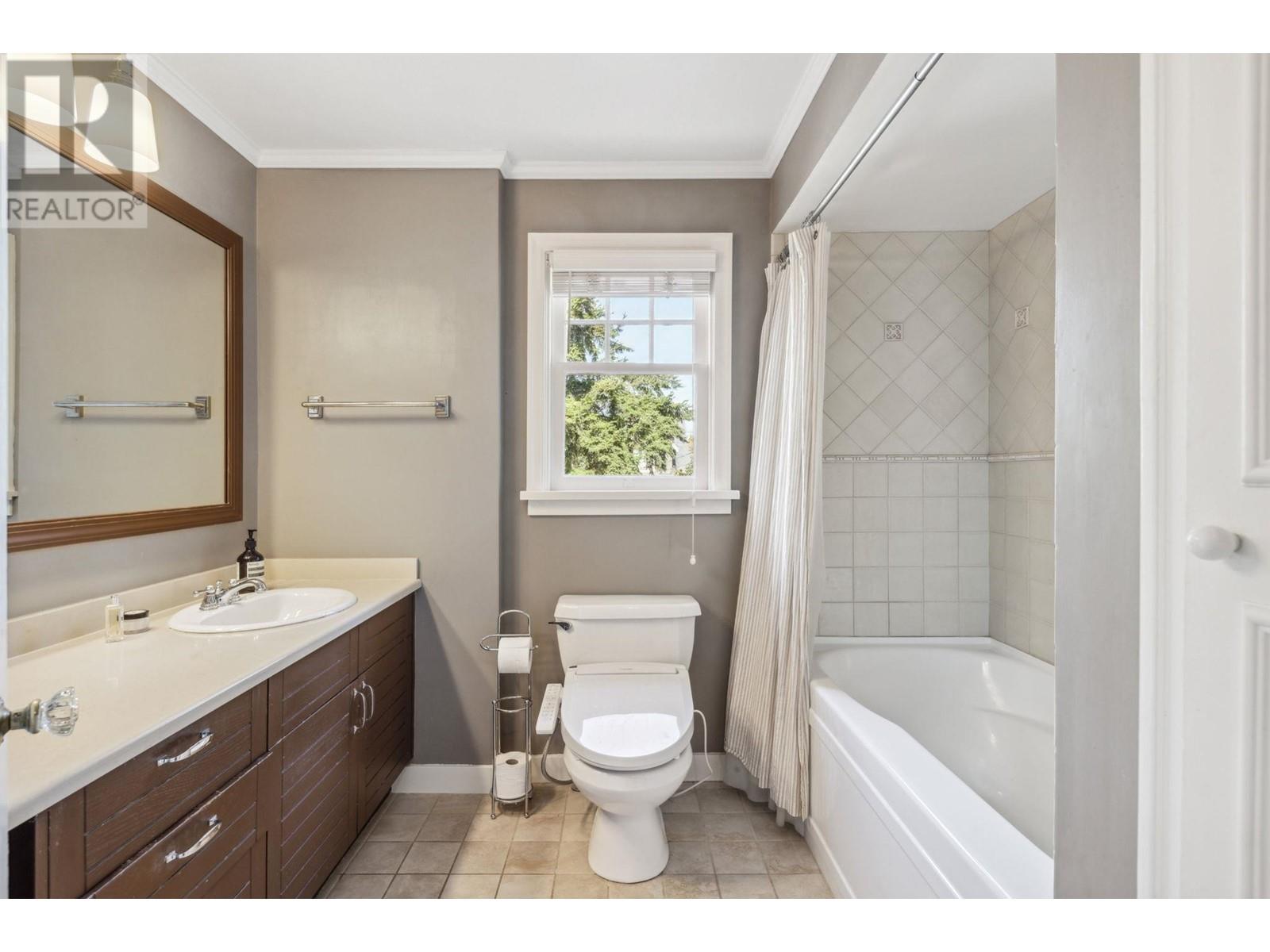 2627 W 37th Avenue, Vancouver, British Columbia  V6N 2T3 - Photo 29 - R2989927