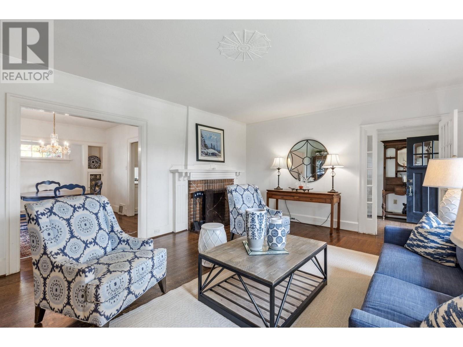 2627 W 37th Avenue, Vancouver, British Columbia  V6N 2T3 - Photo 6 - R2989927