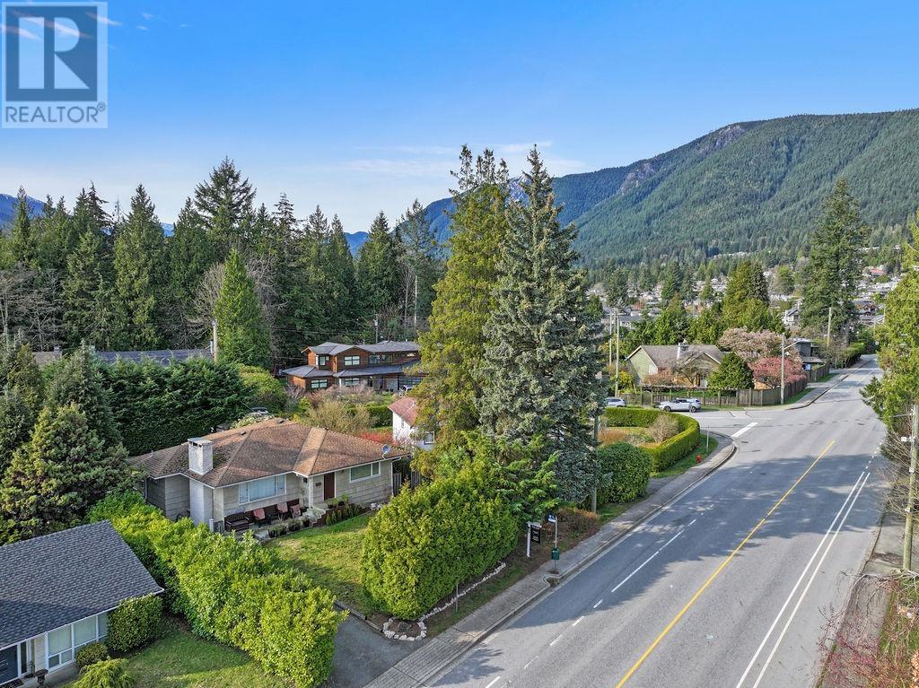3955 Highland Boulevard, North Vancouver, British Columbia  V7R 2Y7 - Photo 23 - R2989980