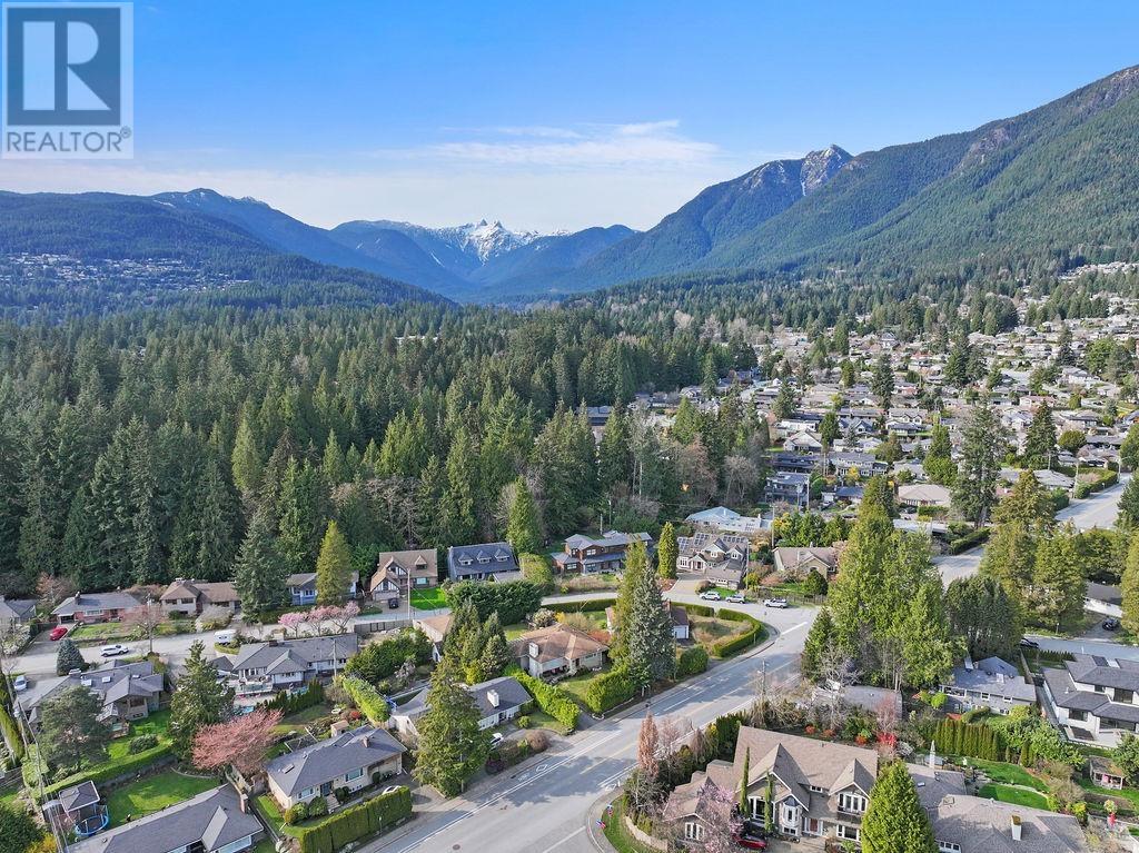 3955 Highland Boulevard, North Vancouver, British Columbia  V7R 2Y7 - Photo 27 - R2989980