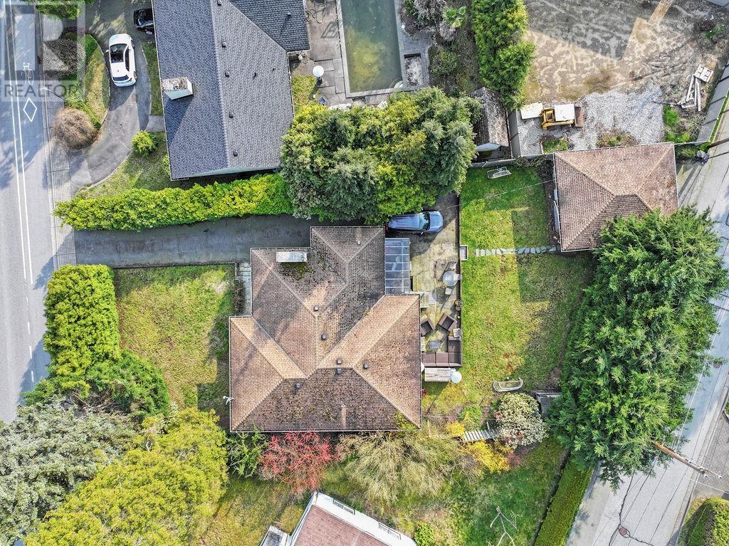 3955 Highland Boulevard, North Vancouver, British Columbia  V7R 2Y7 - Photo 33 - R2989980