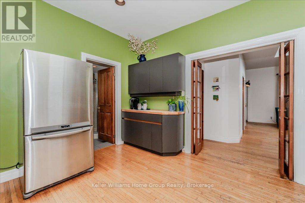 39 Central Street, Guelph, Ontario  N1H 4K8 - Photo 10 - X12081862
