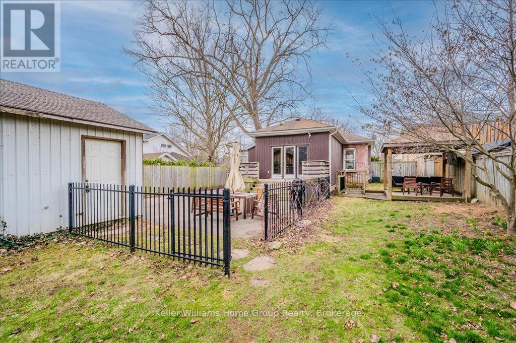 39 Central Street, Guelph, Ontario  N1H 4K8 - Photo 38 - X12081862