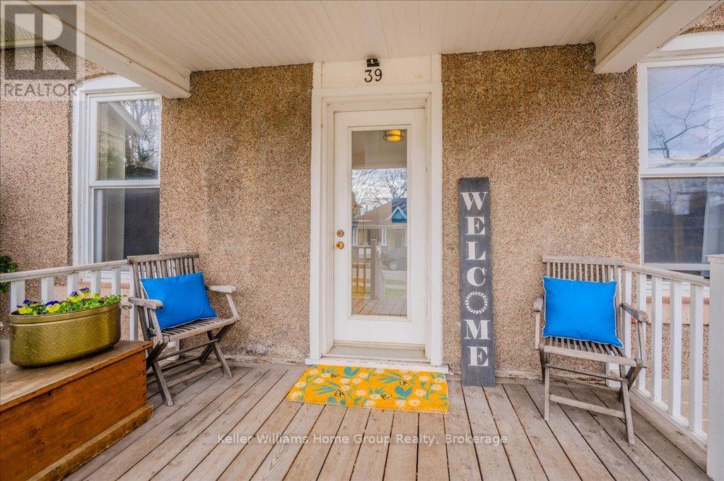 39 Central Street, Guelph, Ontario  N1H 4K8 - Photo 4 - X12081862