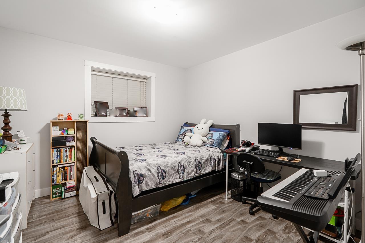 19117 72a Avenue, Surrey, British Columbia  V4N 6L1 - Photo 25 - R2989911