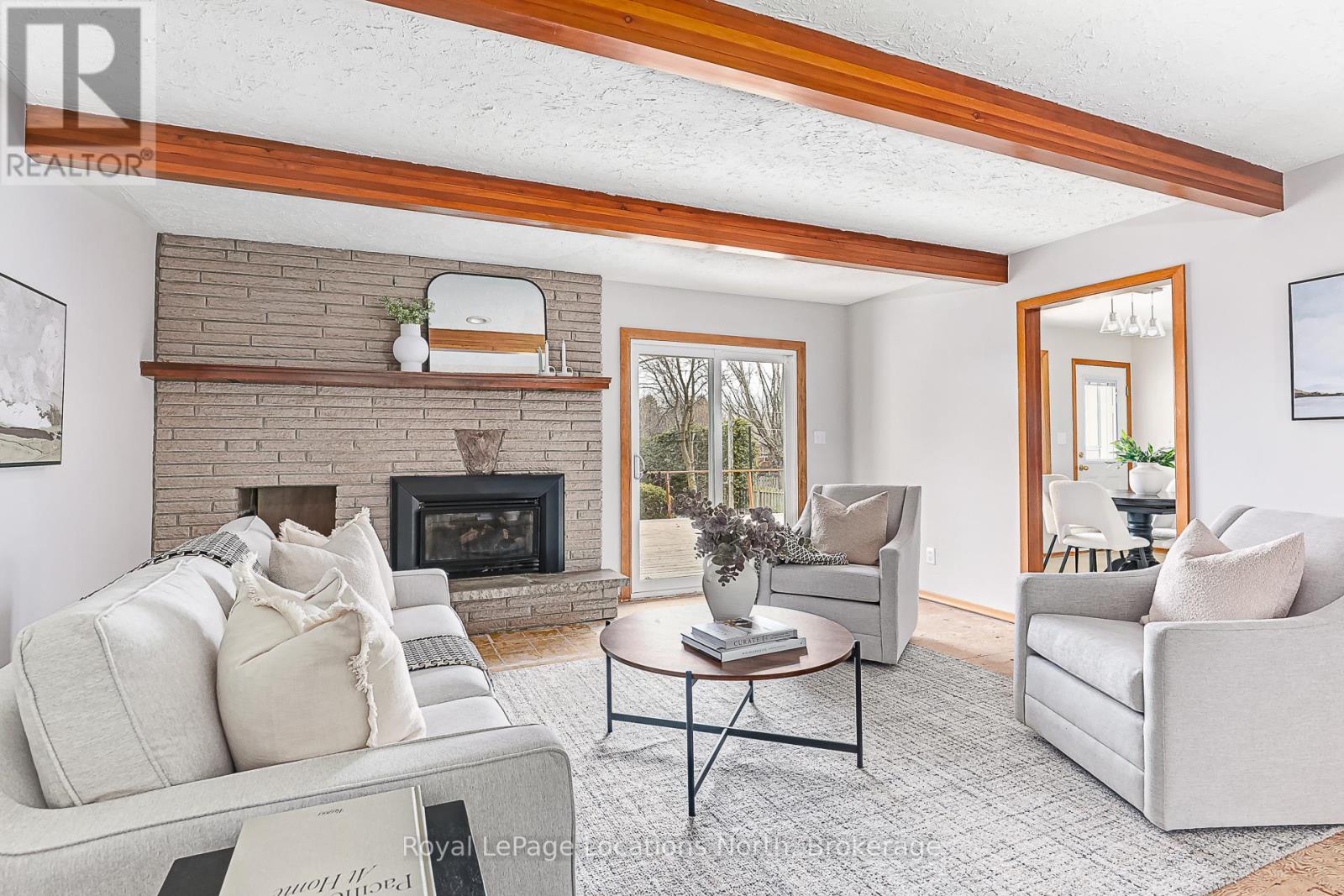 54 Townley Street, Clearview, Ontario  L0M 1S0 - Photo 9 - S12078604
