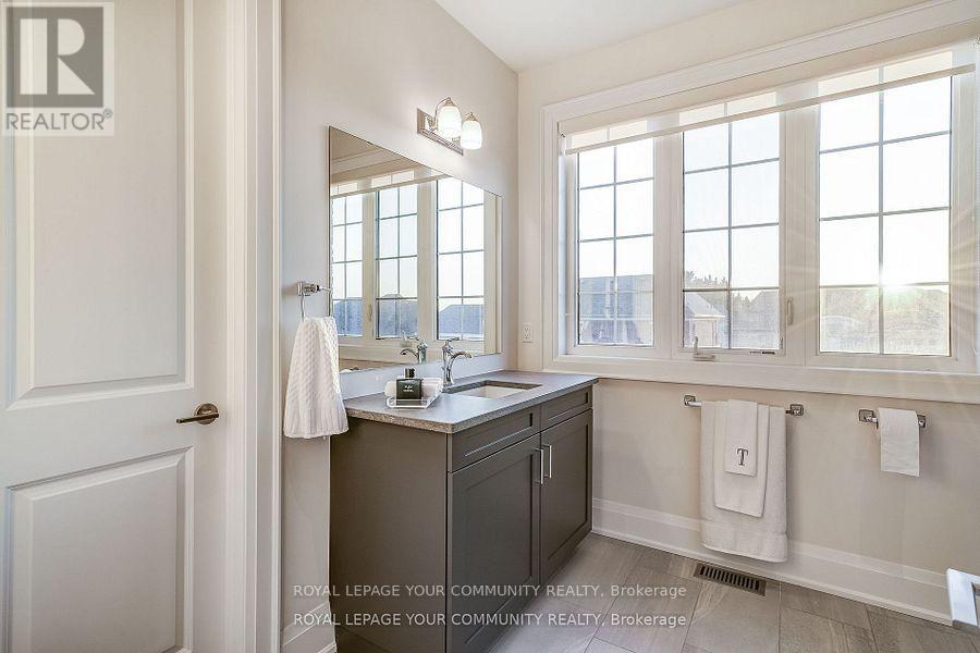 12 Mary Natasha Court, Vaughan, Ontario  L4H 3N5 - Photo 28 - N12081892