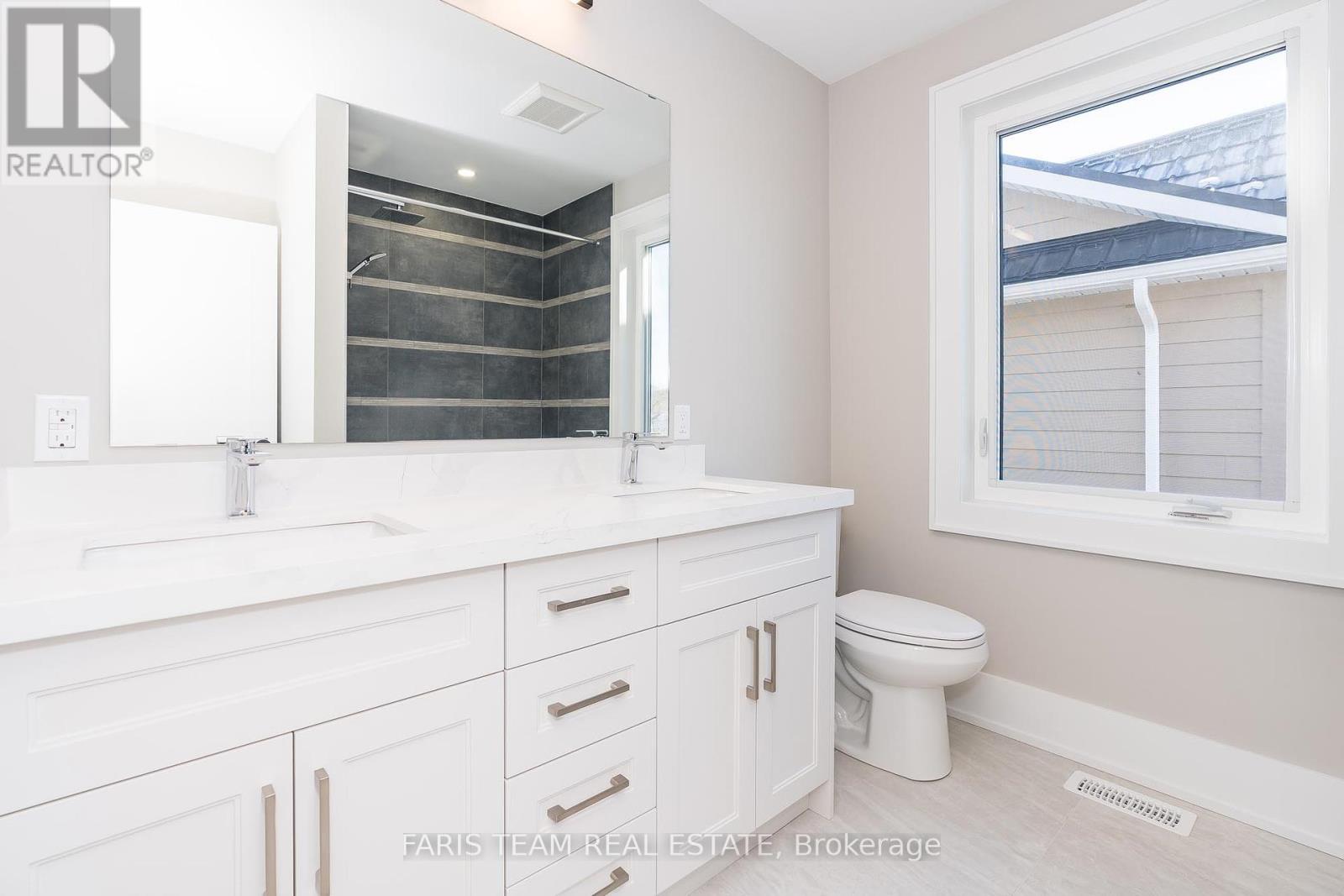 9 Dock Lane, Tay, Ontario  L0K 1R0 - Photo 22 - S12081885