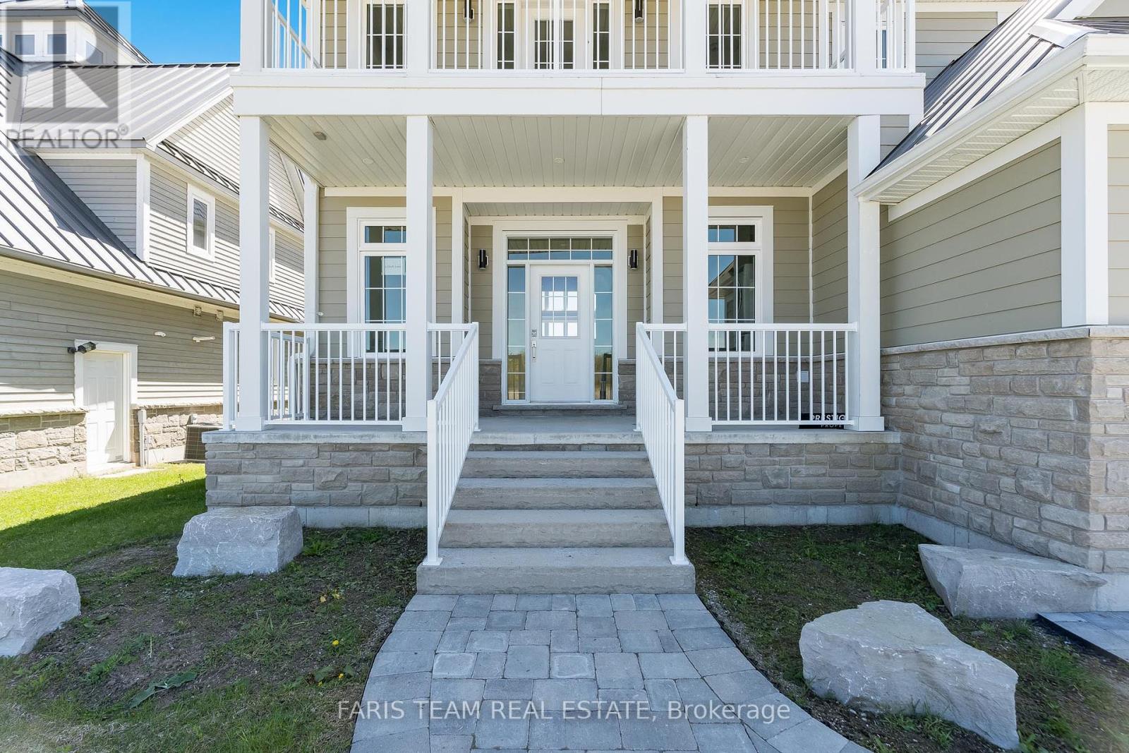 9 Dock Lane, Tay, Ontario  L0K 1R0 - Photo 3 - S12081885