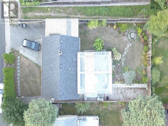8326 Royal Oak Avenue, Burnaby, British Columbia  V5J 4L2 - Photo 7 - R2982032