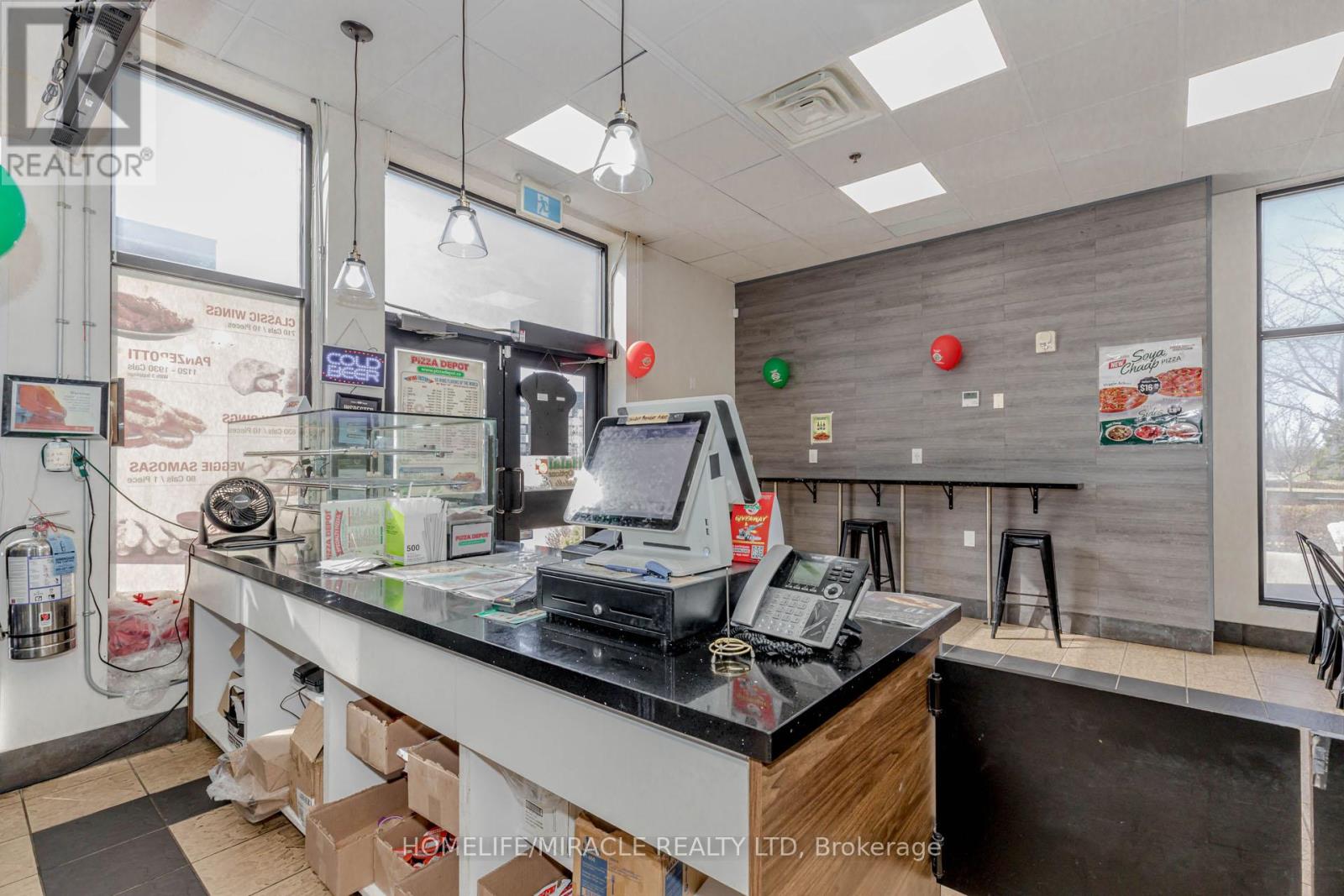 8b - 3510 Schmon Parkway, Thorold, Ontario  L2V 4Y6 - Photo 19 - X12081870