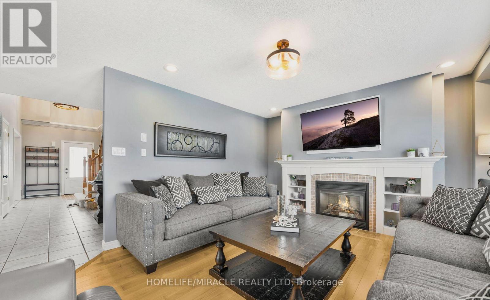 22 Devonleigh Drive, Amaranth, Ontario  L9V 3J3 - Photo 4 - X12081902