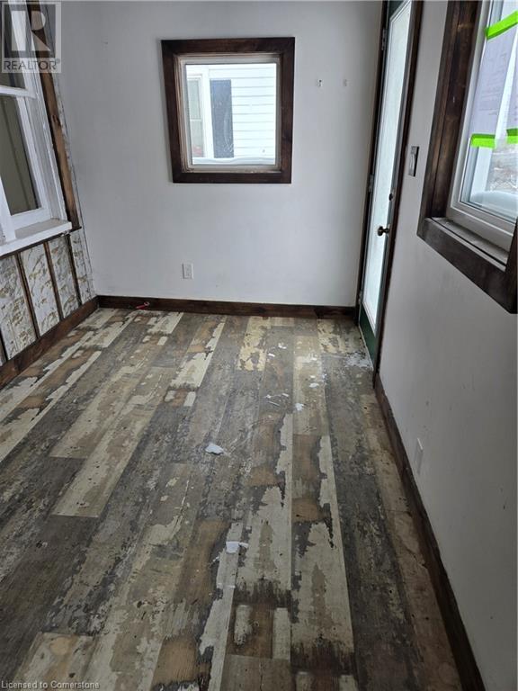 347 Birmingham Street, Stratford, Ontario  N5A 2T9 - Photo 3 - 40716920