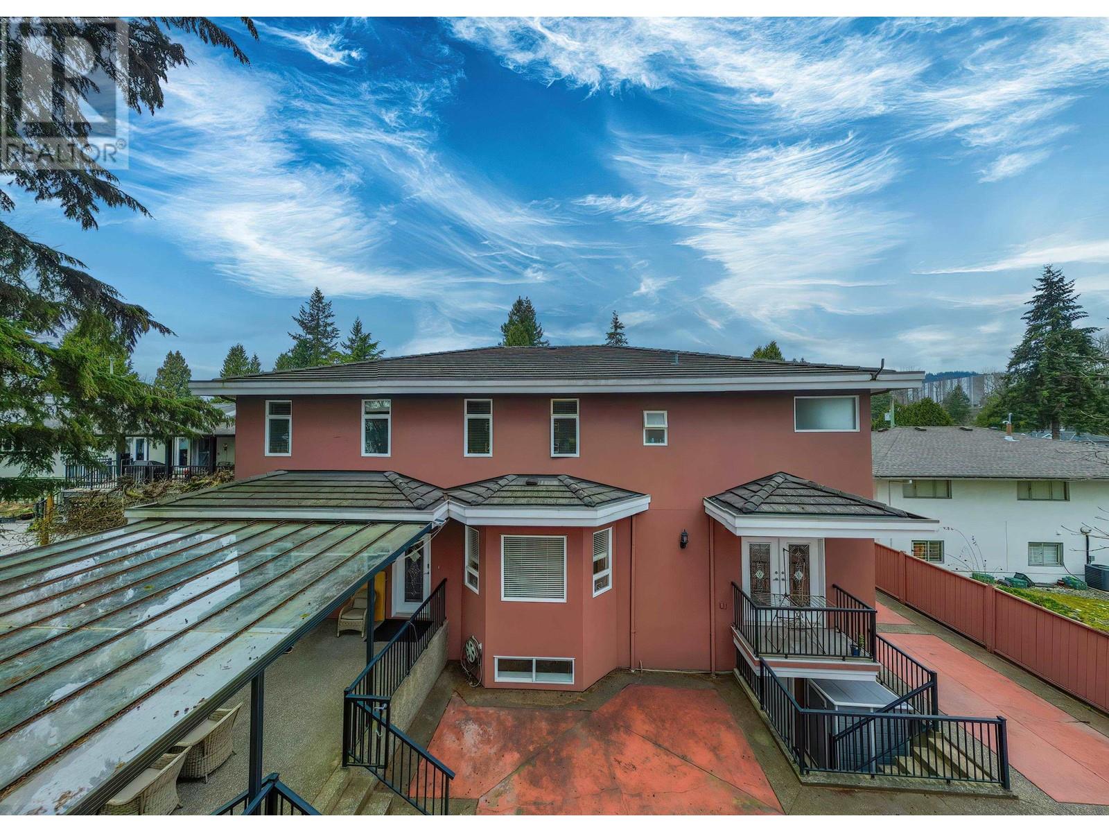Listing Picture 6 of 38 : 7480 CHUTTER STREET, Burnaby / 本拿比 - 魯藝地產 Yvonne Lu Group - MLS Medallion Club Member