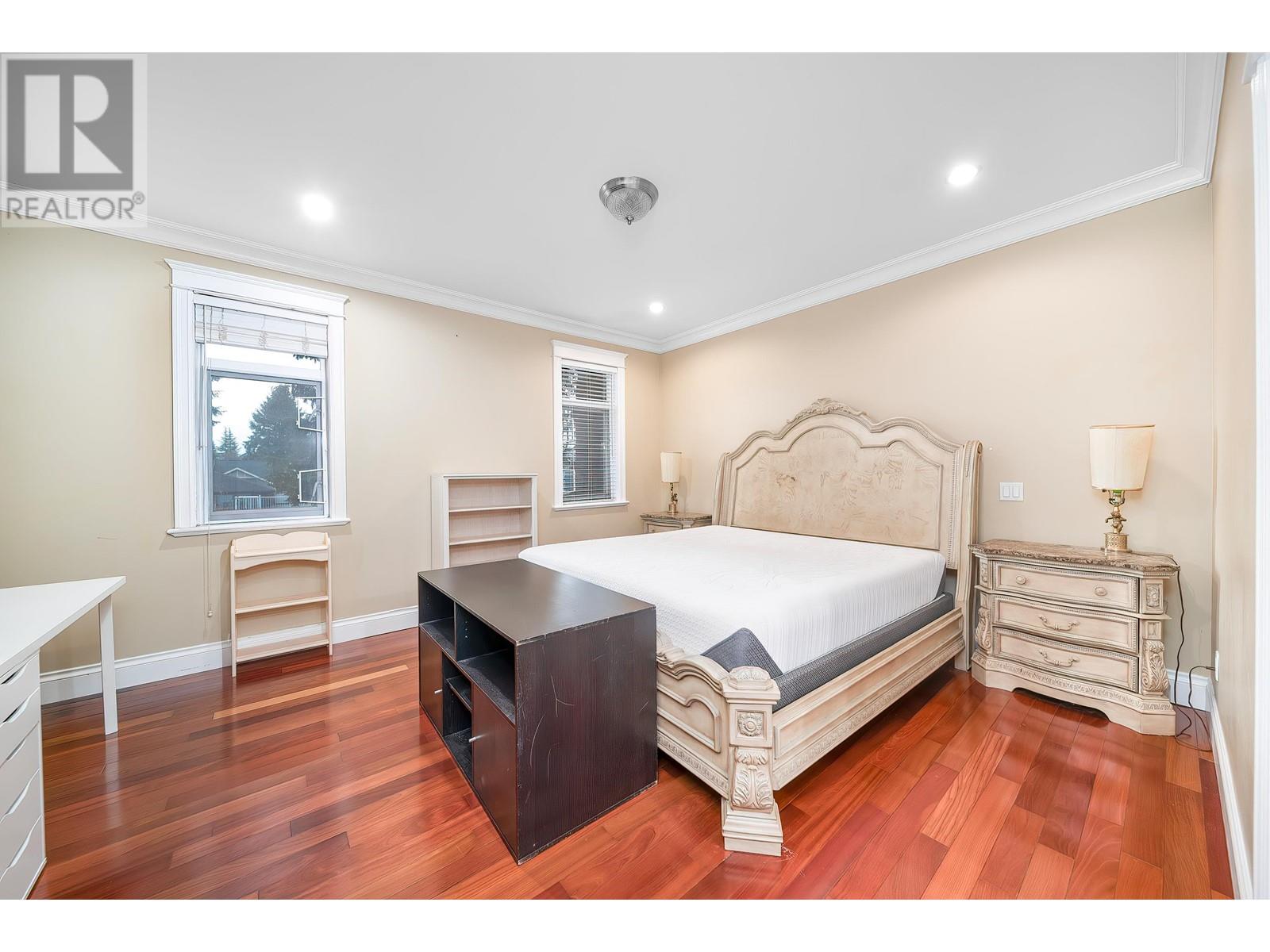 Listing Picture 14 of 38 : 7480 CHUTTER STREET, Burnaby / 本拿比 - 魯藝地產 Yvonne Lu Group - MLS Medallion Club Member