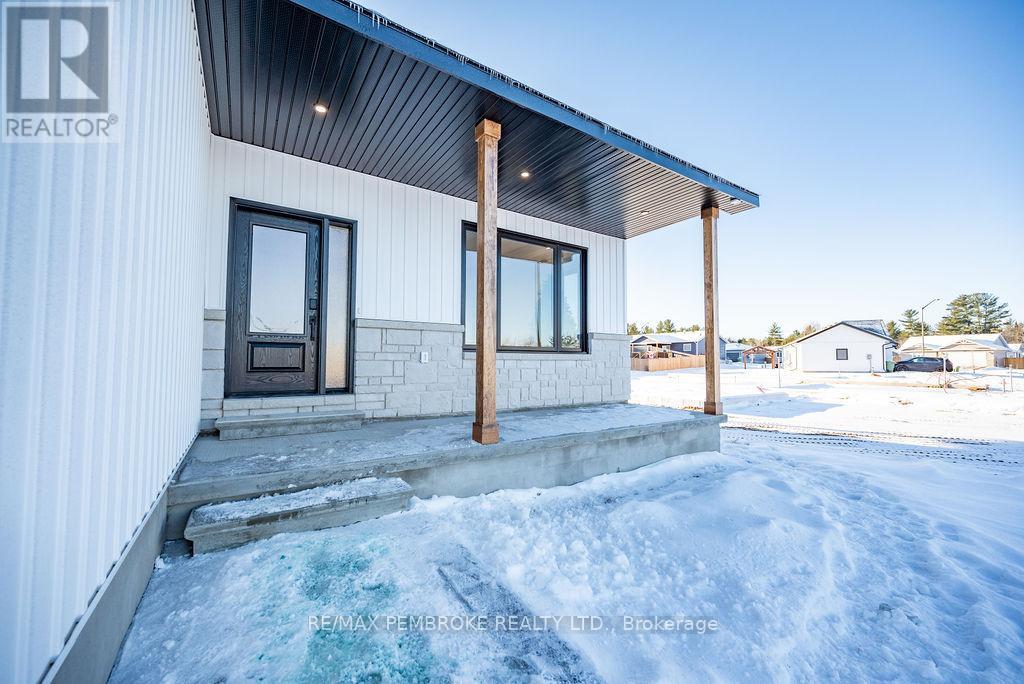 Property at 52 WILSON AVENUE image 3