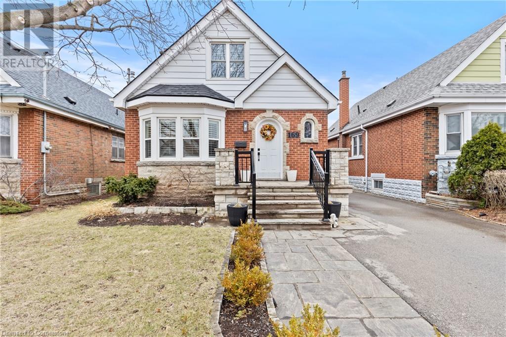 169 HUXLEY Avenue S, Hamilton, Ontario