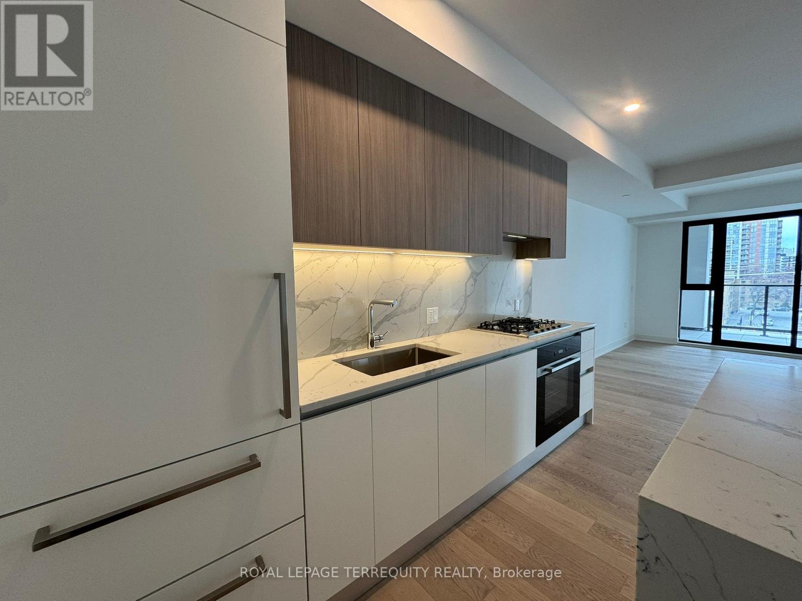 Ph05 - 200 Keewatin Avenue, Toronto, Ontario  M4P 1Z8 - Photo 3 - C12081923